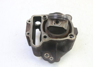 CYLINDRE PISTON