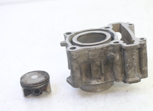 CYLINDRE PISTON