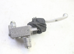 MAITRE CYLINDRE AVANT