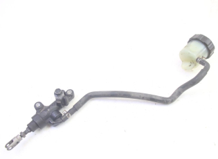 MAITRE CYLINDRE FREIN ARRIERE