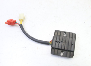 REGULATEUR CHARGE