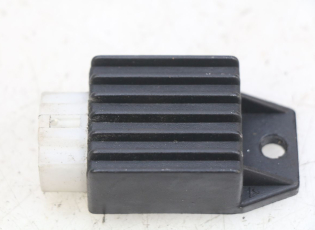 REGULATEUR CHARGE