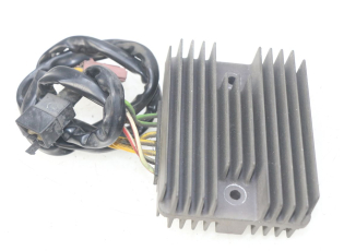 REGULATEUR CHARGE