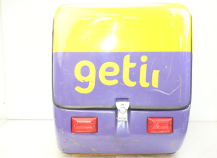 TOP CASE
