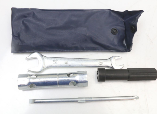 TROUSSE A OUTILS
