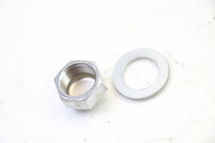 photo de GABELKRONE MUTTER YAMAHA FZ6 FAZER S2 600 (2007 - 2011)
