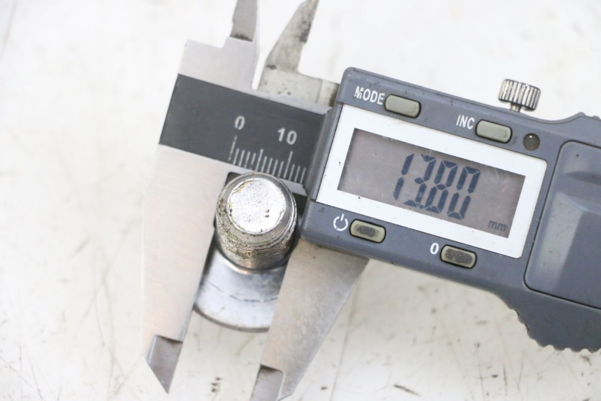 photo de GABELKRONE MUTTER YAMAHA TZR 50 (2008 - 2016) - Zoom auf Gebrauchszustand