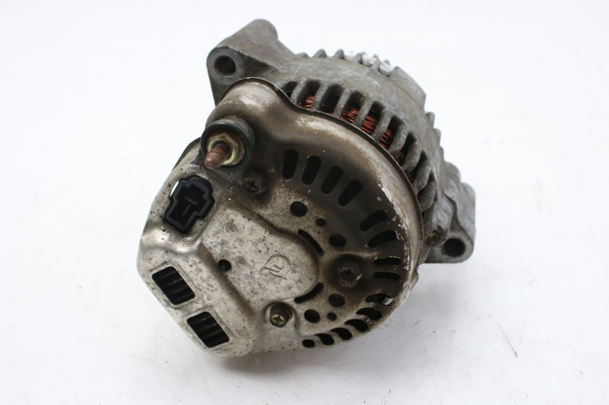 photo de LICHTMASCHINE SUZUKI GSF S BANDIT 600 (2000 - 2004)