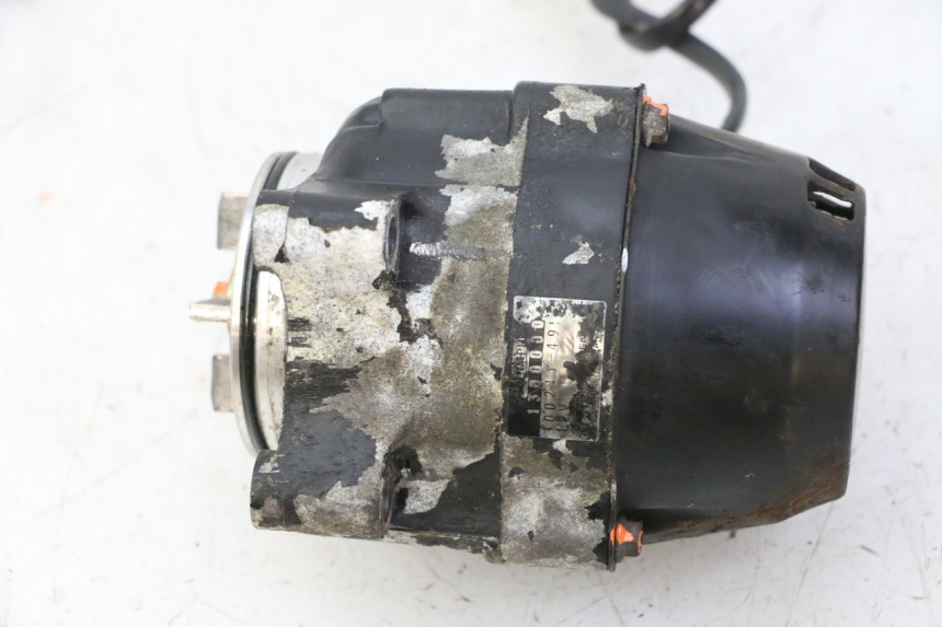 photo de LICHTMASCHINE TRIUMPH SPRINT 900 (1995 - 1998)