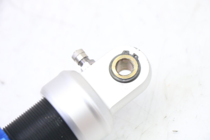 photo de HINTERER STOßDäMPFER APOLLO RFZ 150