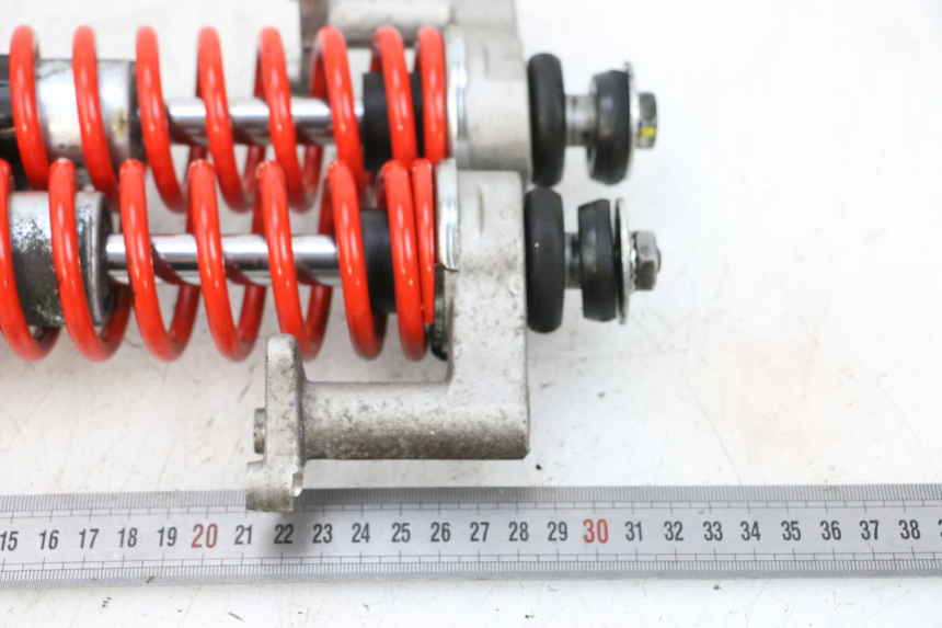 photo de FEDERBEIN VORNE PIAGGIO MP3 HPE 300 (2019 - 2026) - Detailansicht des Bauteils