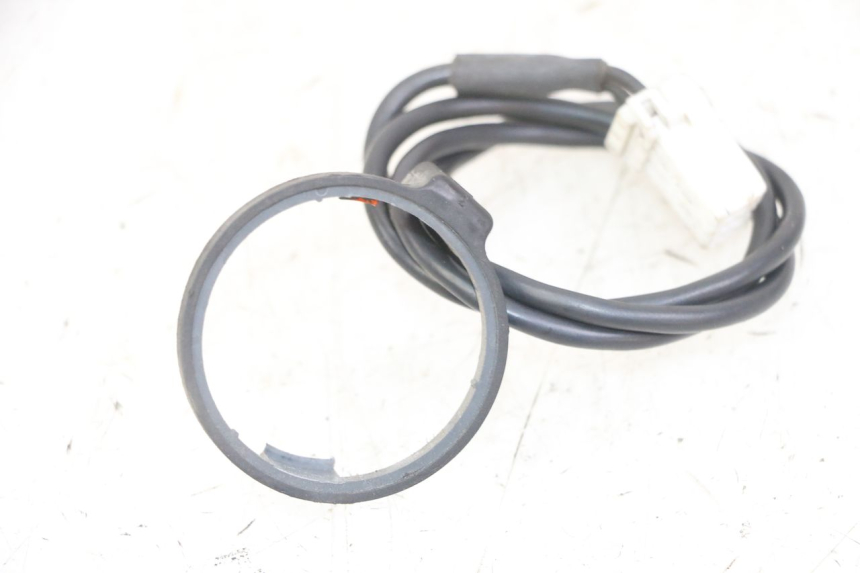 photo de TRANSPONDERANTENNE PEUGEOT ELYSTAR 125 (2002 - 2007)