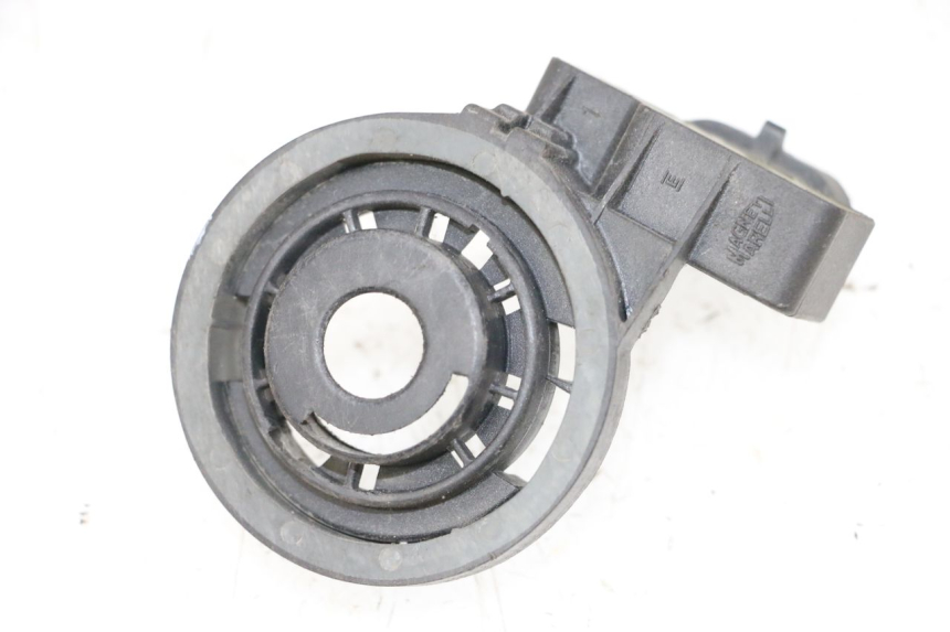 photo de TRANSPONDERANTENNE PEUGEOT GEOPOLIS 400 (2007 - 2013) - Hauptansicht