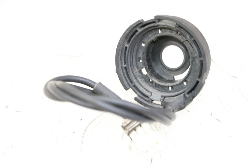 photo de TRANSPONDERANTENNE PEUGEOT SATELIS 125 (2013 - 2018)