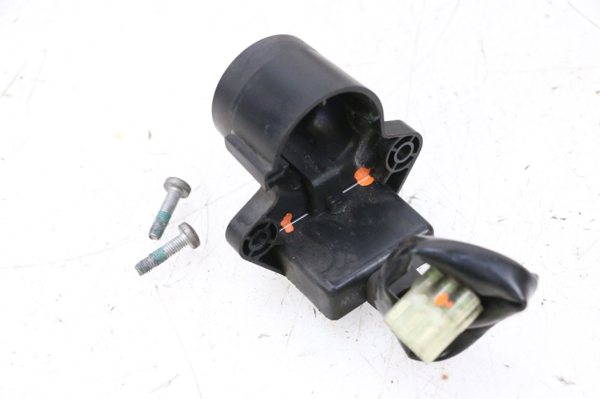 photo de TRANSPONDERANTENNE YAMAHA XMAX X-MAX 125 (2006 - 2009) - Zoom auf Gebrauchszustand