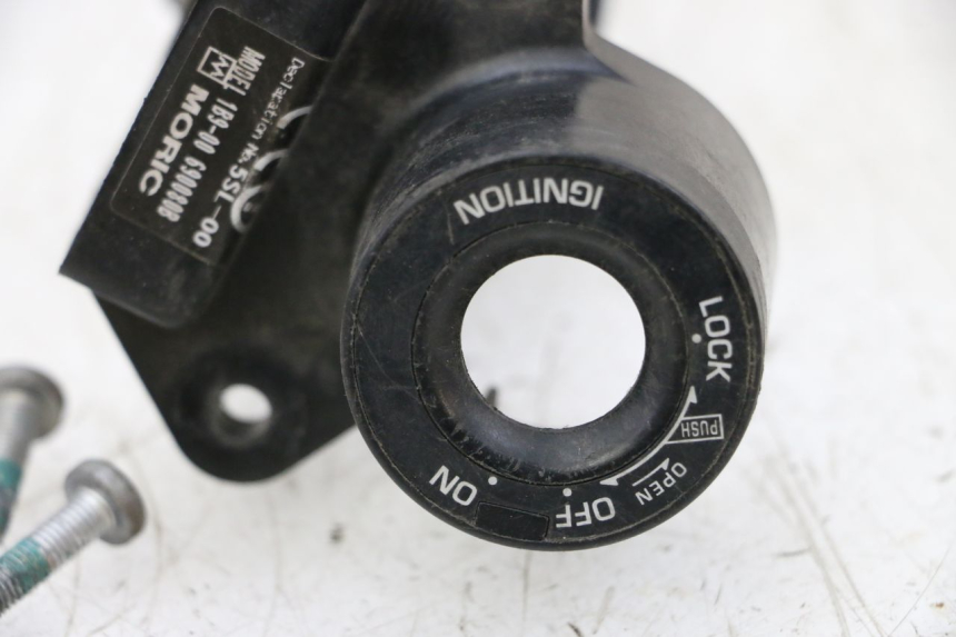 photo de TRANSPONDERANTENNE YAMAHA XMAX X-MAX 125 (2006 - 2009) - Alternative Perspektive