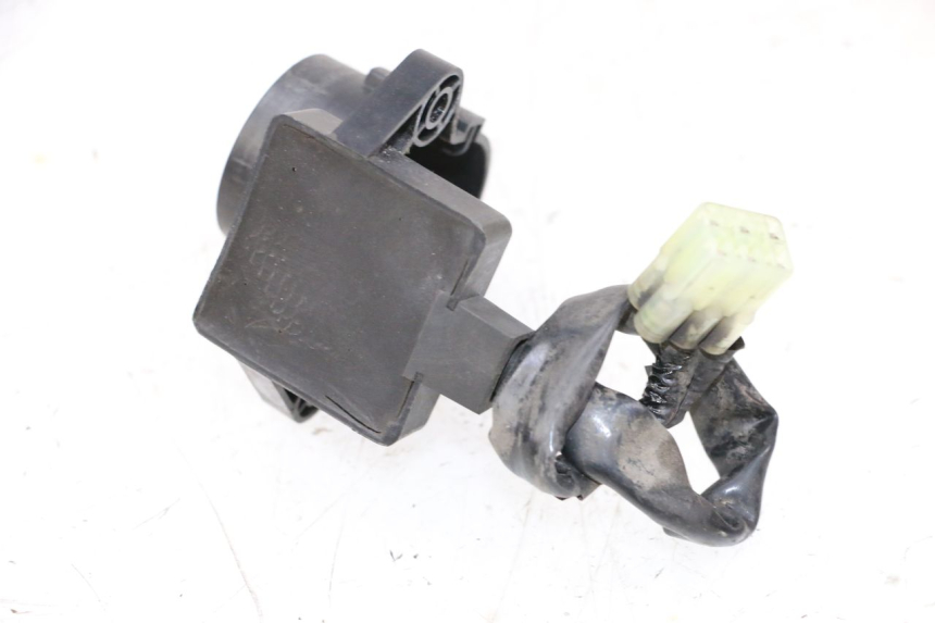 photo de TRANSPONDERANTENNE YAMAHA XMAX X-MAX 125 (2006 - 2009) - Details der Befestigungspunkte