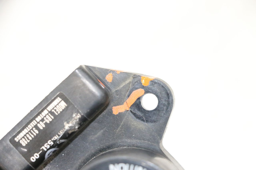 photo de TRANSPONDERANTENNE YAMAHA XMAX X-MAX 125 (2006 - 2009) - Alternative Perspektive