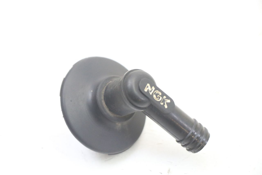 photo de ZÜNDKERZENSTECKER PEUGEOT TKR TREKKER FURIOUS 50 (2005 - 2014)