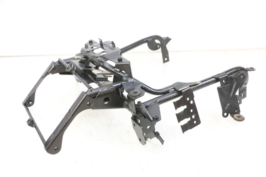 photo de VERKLEIDUNGSHALTER SUZUKI BURGMAN 650 (2013 - 2020)