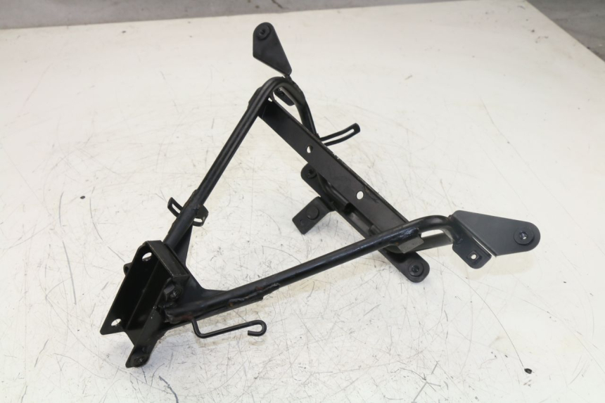photo de VERKLEIDUNGSHALTER DAELIM S2 125 (2006 - 2007)