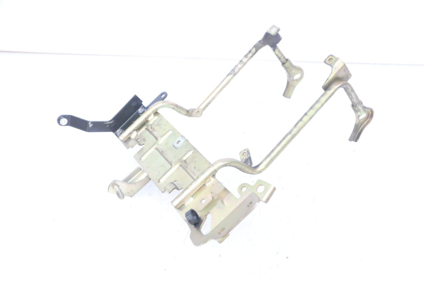 photo de VERKLEIDUNGSHALTER PEUGEOT JET FORCE CARBU 50 (2003 - 2016)