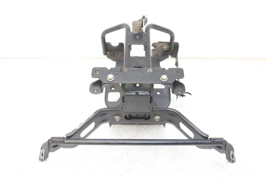 photo de VERKLEIDUNGSHALTER PEUGEOT SATELIS 125 (2013 - 2018)