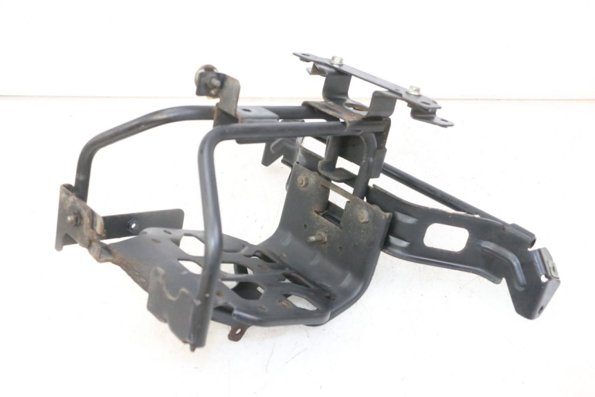 photo de VERKLEIDUNGSHALTER PEUGEOT SATELIS 125 (2013 - 2018)