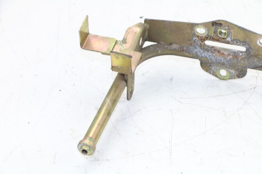 photo de VERKLEIDUNGSHALTER HONDA SCV LEAD 100 (2003 - 2007)