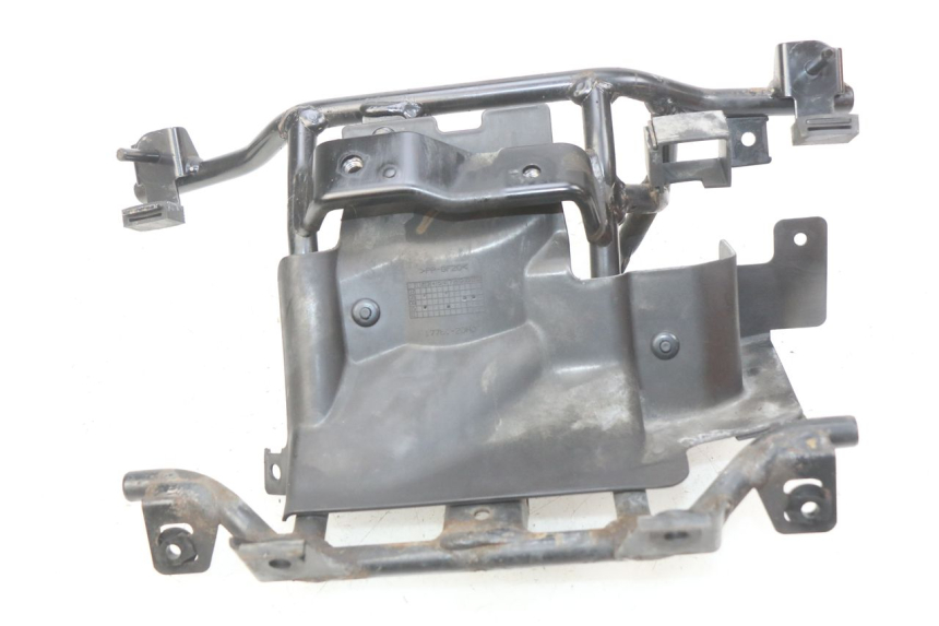 photo de VORDERE SPINNE SUZUKI SIXTEEN 125 (2008 - 2010)