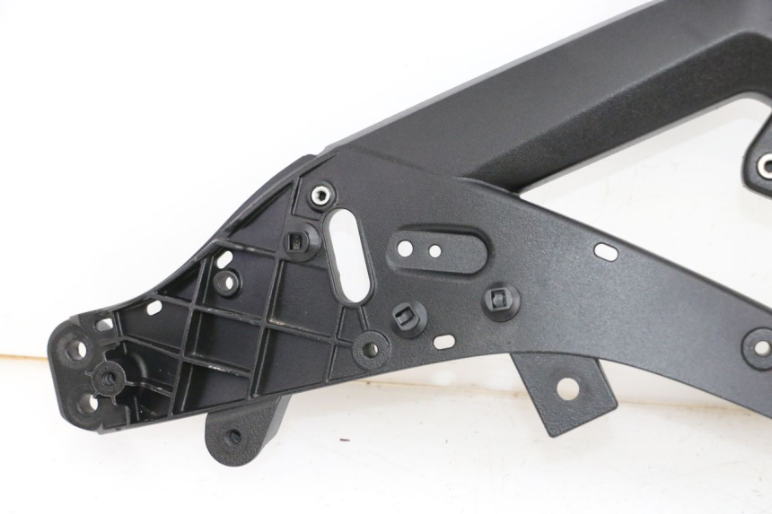 photo de VERKLEIDUNGSHALTER BMW R GS 1250 (2021 - 2024) - Hochauflösende Nahaufnahme