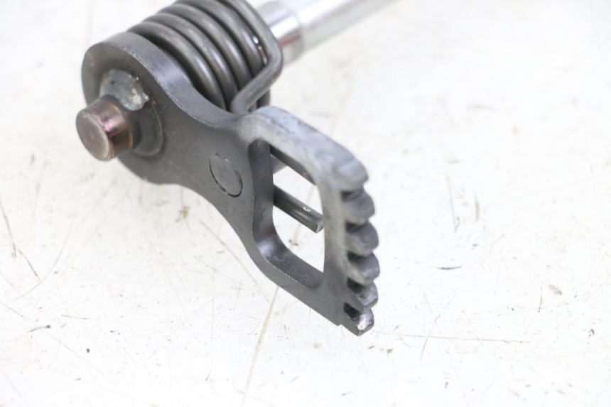 photo de SCHALTHEBELWELLE HYOSUNG GF 125 (2001 - 2005)