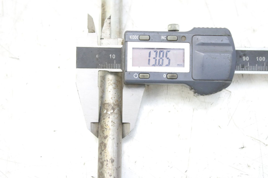 photo de SCHWINGARMACHSE DERBI GPR 50 (2004 - 2009)