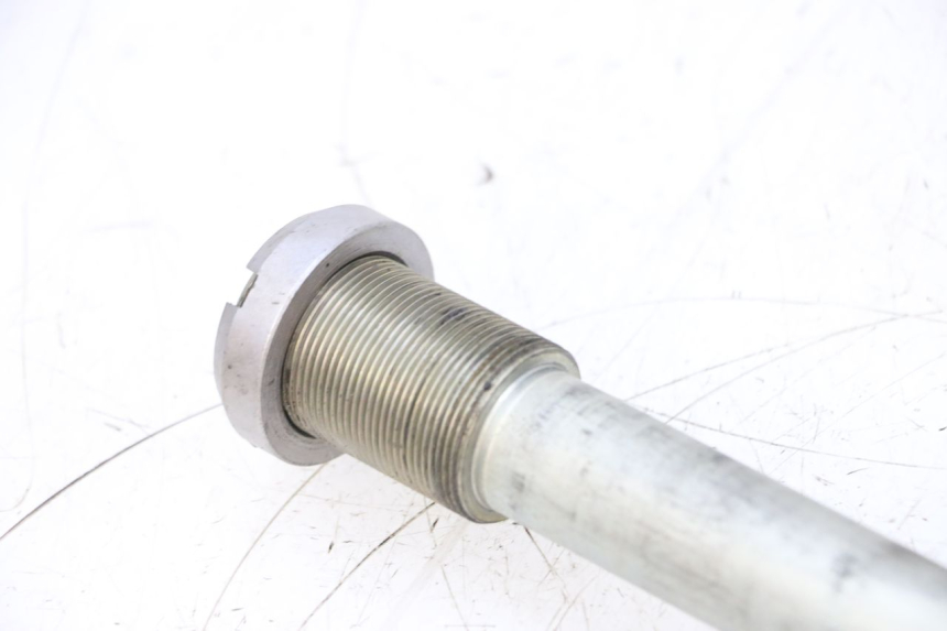 photo de SCHWINGENACHSE SUZUKI GSXR GSX-R 1000 (2003 - 2004) - Details der Befestigungspunkte