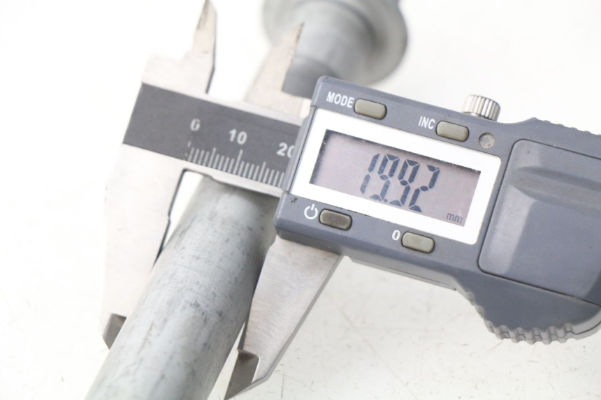 photo de SCHWINGARMACHSE HONDA INTEGRA NC D 750 (2016 - 2018)