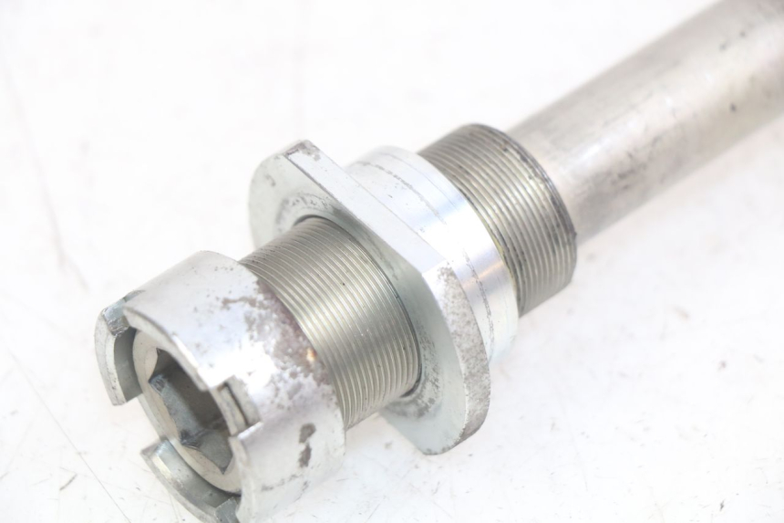 photo de SCHWINGARMACHSE KAWASAKI Z 750 (2007 - 2013)