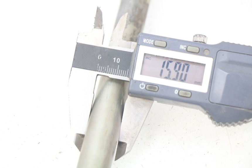 photo de SCHWINGARMACHSE YAMAHA MT-07 MT07 ABS 700 (2014 - 2017)