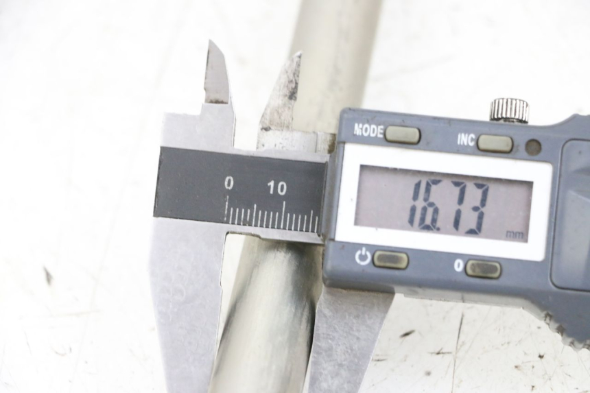 photo de SCHWINGENACHSE YAMAHA MT-07 MT07 ABS 700 (2018 - 2020) - Detailansicht des Bauteils