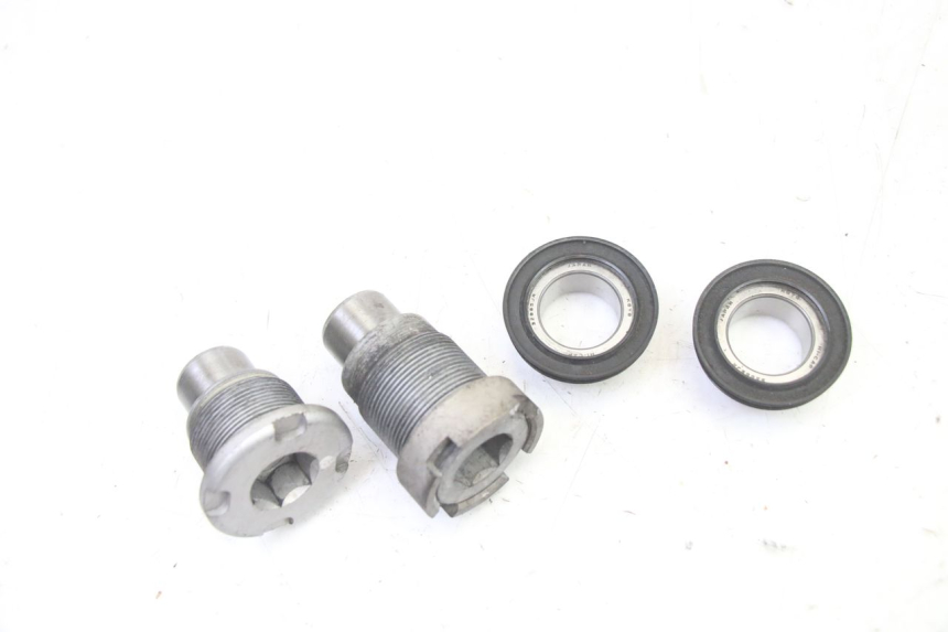 photo de SCHWINGENACHSE HONDA ST PAN EUROPEAN 1300 (2002 - 2013)