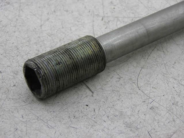 photo de SCHWINGENACHSE SUZUKI SV S ABS 650 (2003 - 2009)