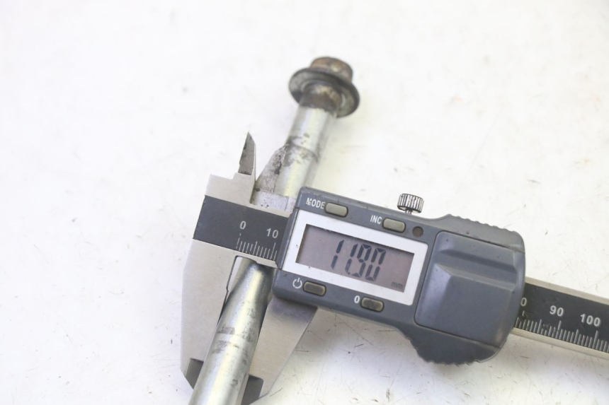 photo de HINTERRADACHSE HONDA CBF 125 (2009 - 2015)