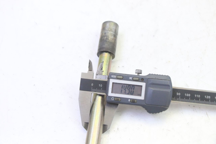 photo de VORDERRADACHSE HYOSUNG GV AQUILA 125 (2000 - 2004)