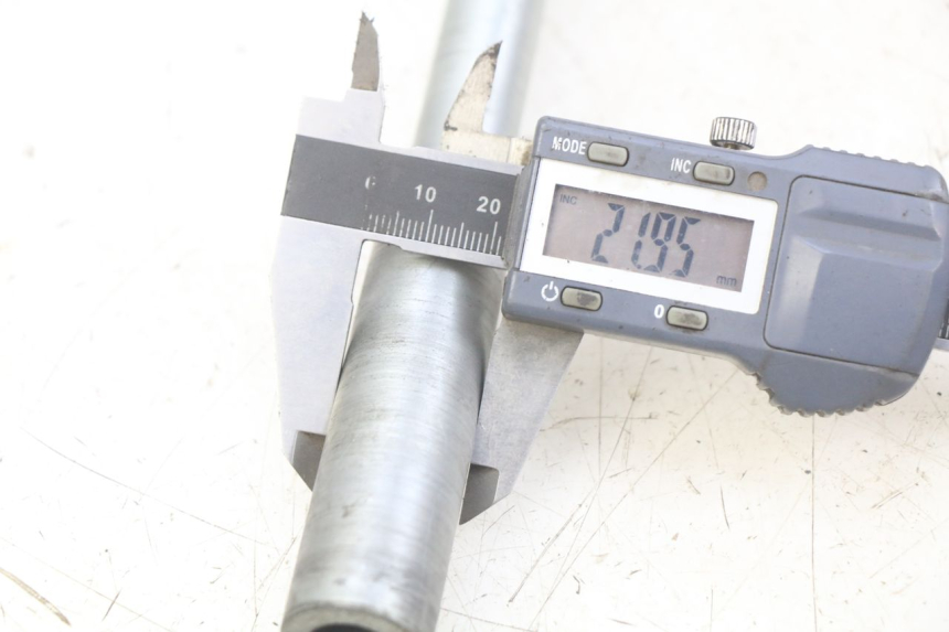 photo de VORDERACHSE SUZUKI BURGMAN 650 (2002 - 2004)