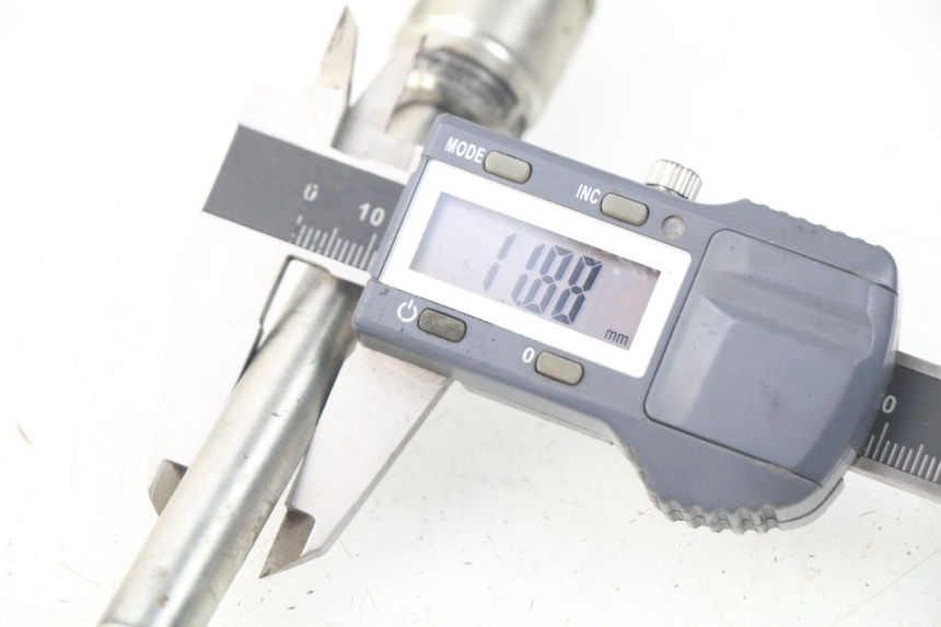 photo de VORDERRADACHSE HONDA CRF-F CRF F 110 (2019 - 2022)