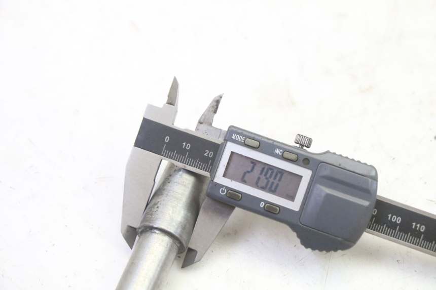 photo de VORDERRADACHSE APRILIA ETX 125 (1998 - 2002)