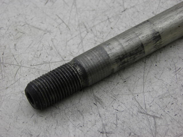 photo de VORDERRADACHSE SUZUKI BURGMAN EXECUTIVE 650 (2008 - 2010)