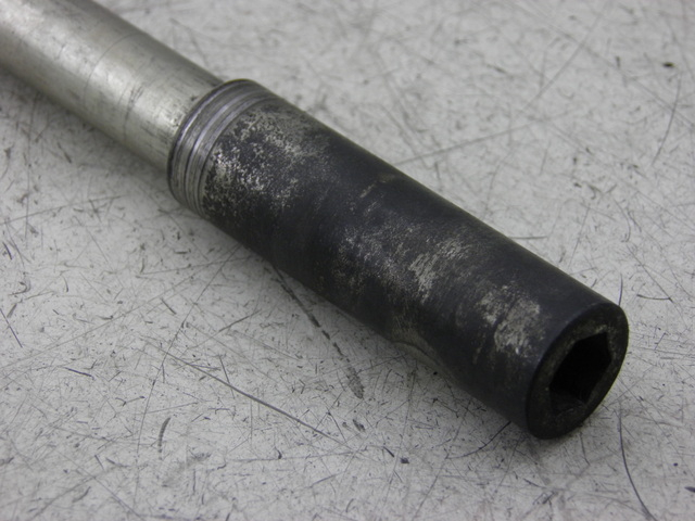 photo de VORDERRADACHSE SUZUKI BURGMAN EXECUTIVE 650 (2008 - 2010)