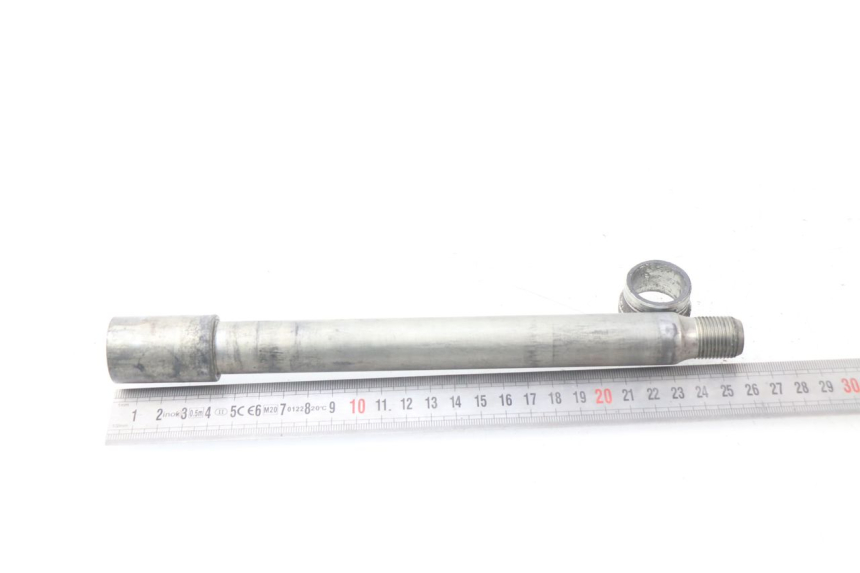 photo de VORDERRADACHSE YAMAHA TDM ABS 900 (2002 - 2014)