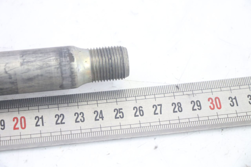 photo de VORDERRADACHSE YAMAHA TDM ABS 900 (2002 - 2014) - Alternative Perspektive