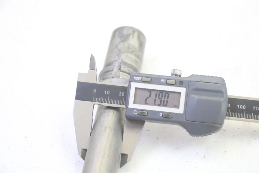 photo de VORDERRADACHSE YAMAHA TDM ABS 900 (2002 - 2014) - Gesamtansicht des Produkts